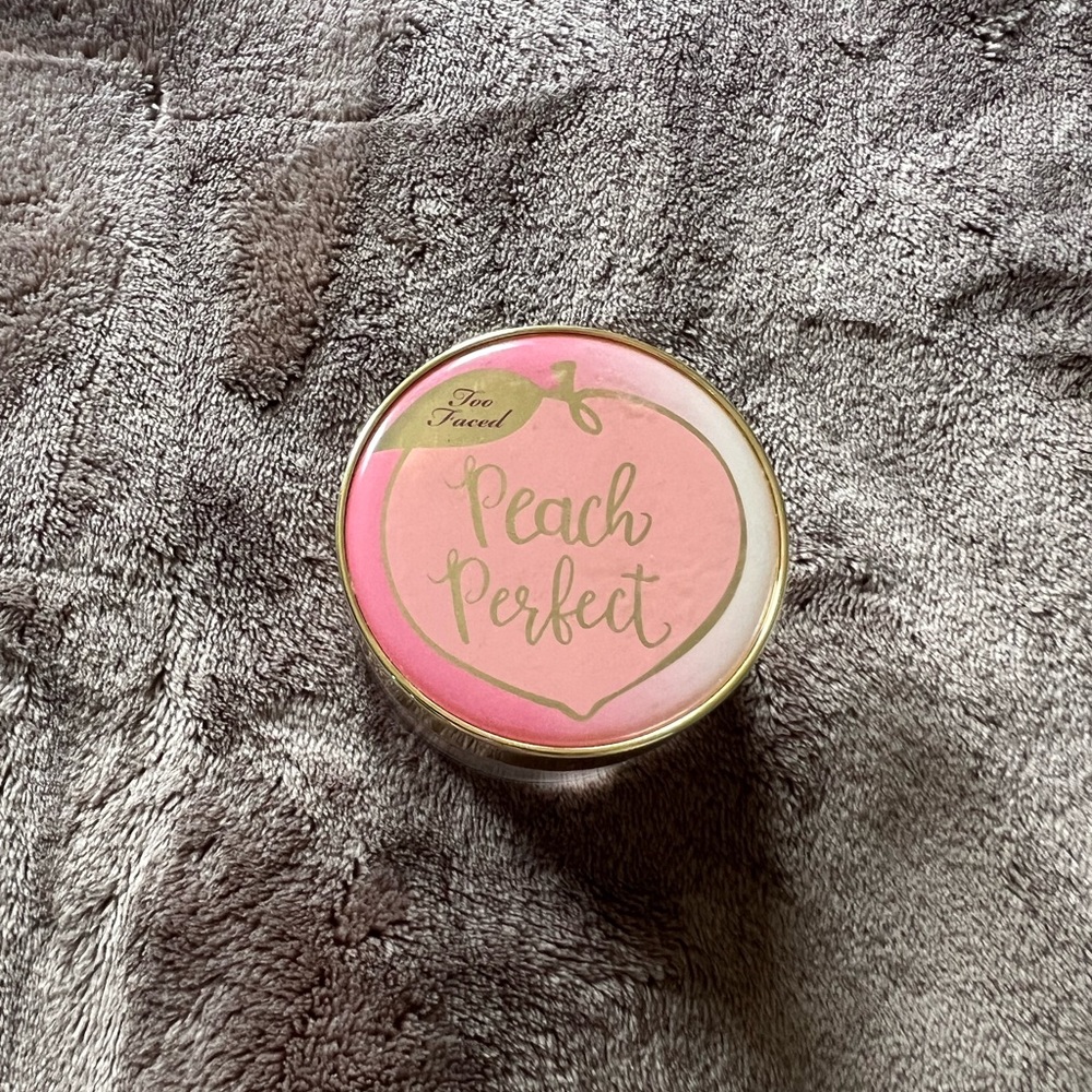 Too Faced Peach Perfect powder